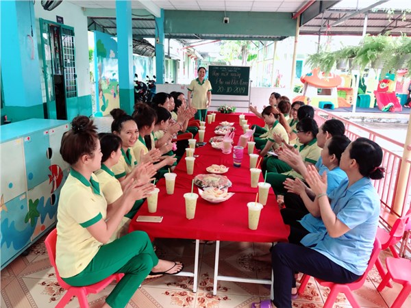 Phụ Nữ Việt Nam 20-10